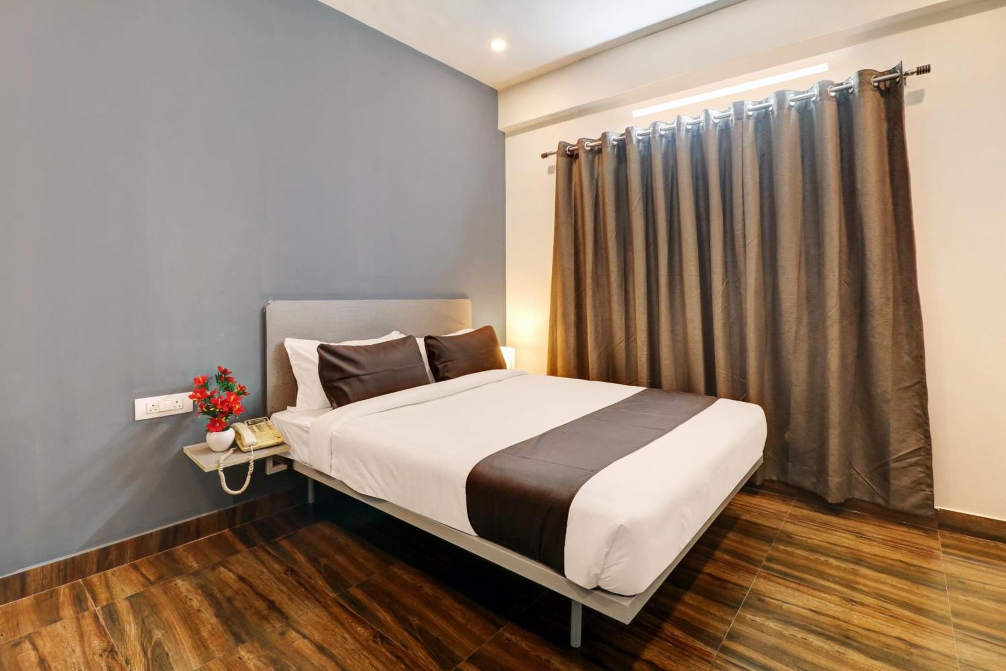 Hotel Super Townhouse Xotel
